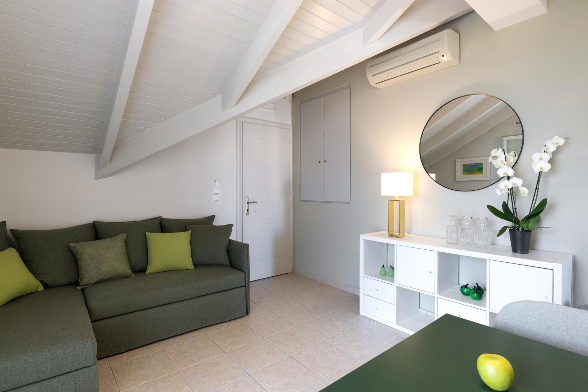 Domus City Apartment Argostoli  Exteriör bild